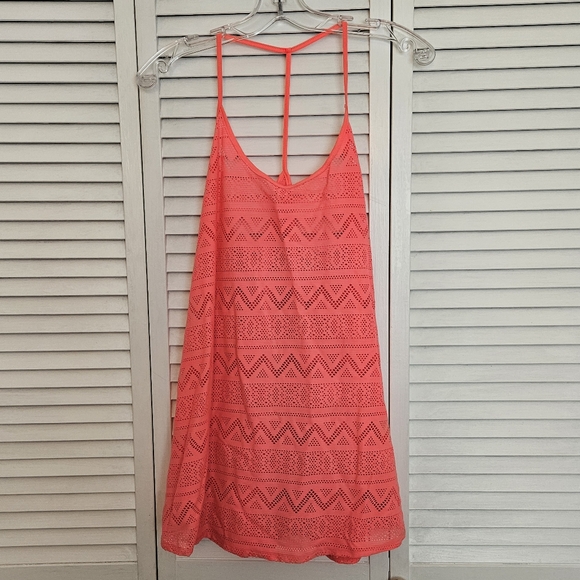 VS Pink Patterned Beach Cover-up Size M - Picture 1 of 5